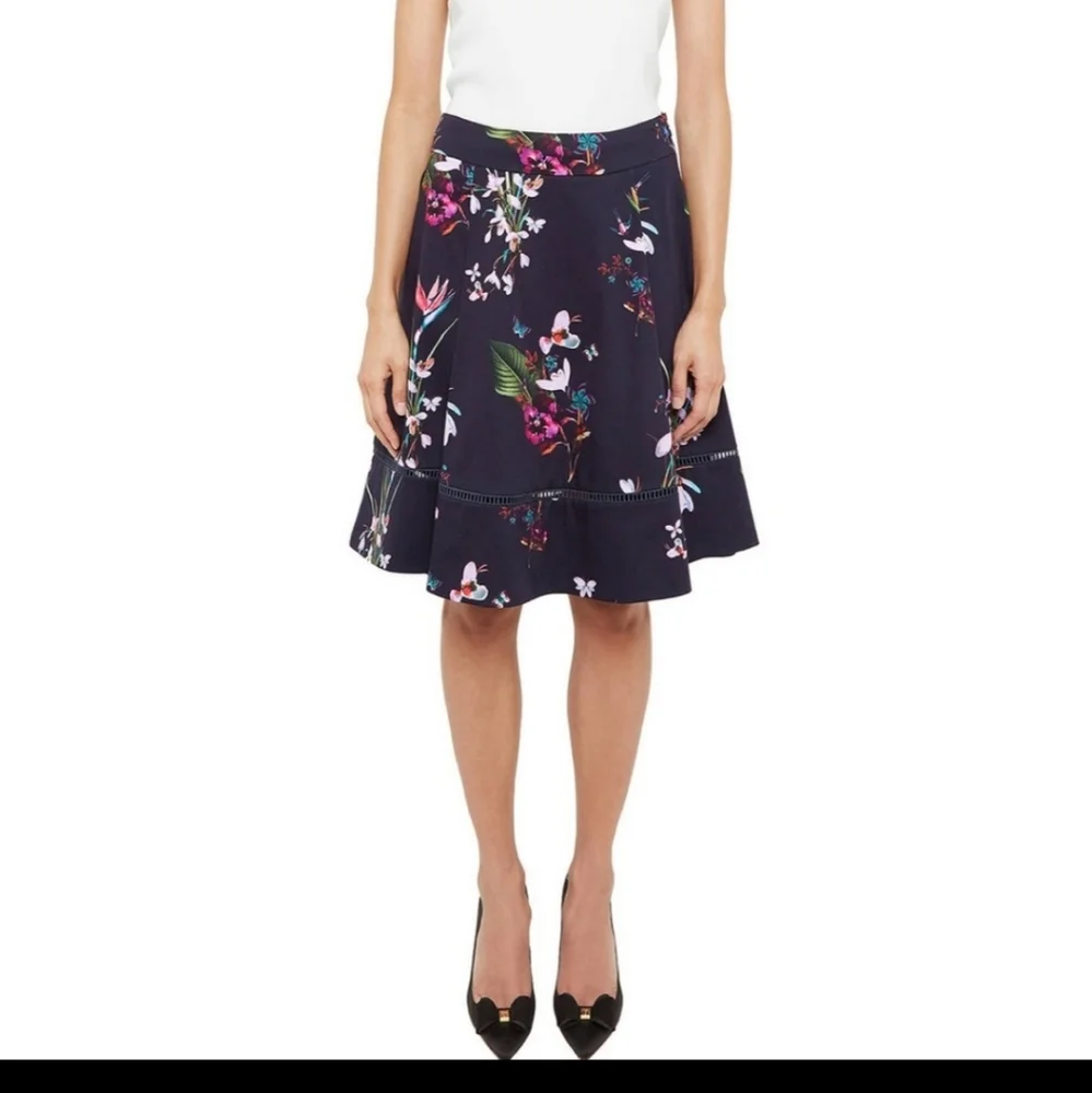 Ted Baker London navy plio tropical oasis skirt - Picture 4 of 9